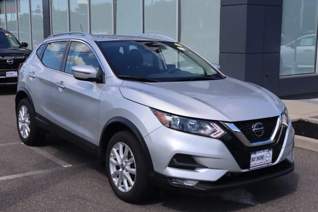 2022 Nissan Rogue Sport SV photo 1