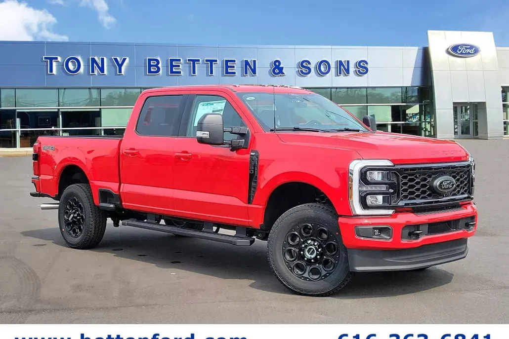2025 Ford F-350 XLT photo 1
