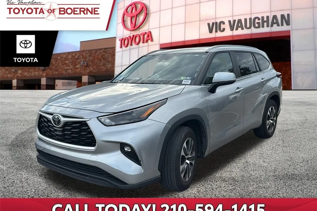 2024 Toyota Highlander XLE photo 1