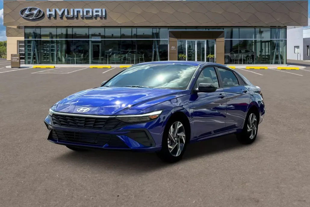 2025 Hyundai Elantra SEL Sport photo 1