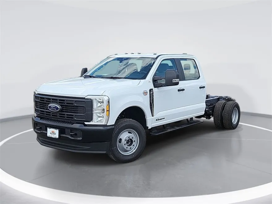 2026 Ford F-350 photo 1
