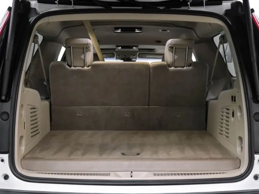 2019 Cadillac Escalade ESV Luxury photo 60