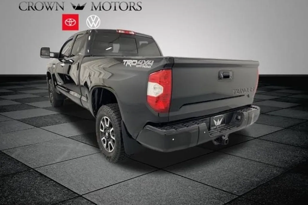 2017 Toyota Tundra Limited photo 1