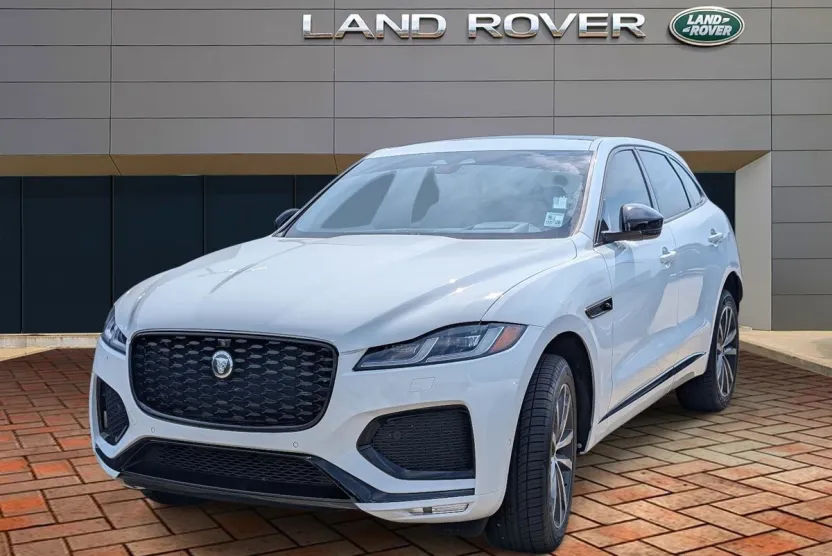 2026 Jaguar F-PACE P250 R-Dynamic S photo 1