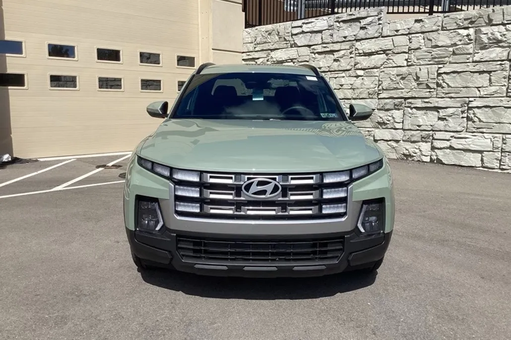 2026 Hyundai Santa Cruz SEL photo 1