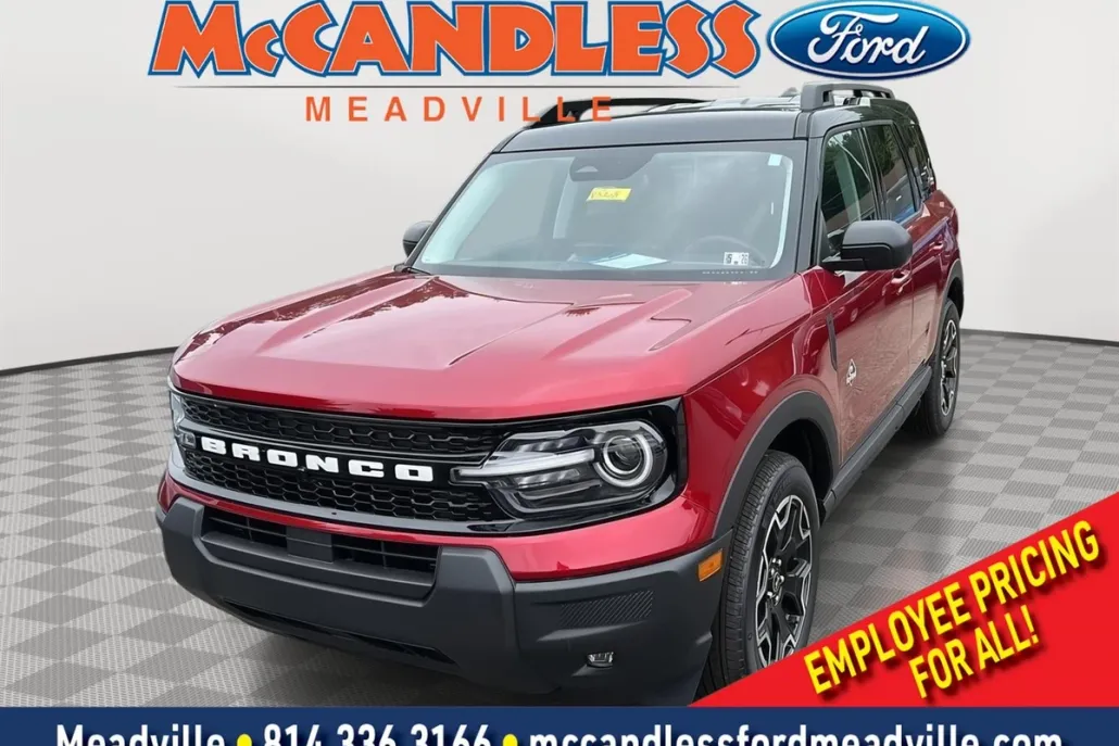 2025 Ford Bronco Sport Outer Banks photo 1