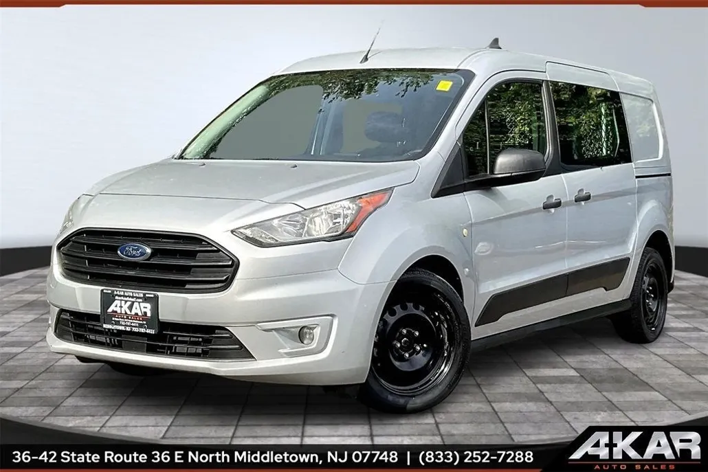 2020 Ford Transit Van XLT photo 1