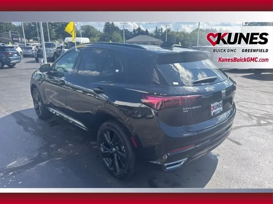 2024 Buick Envision Sport Touring photo 1