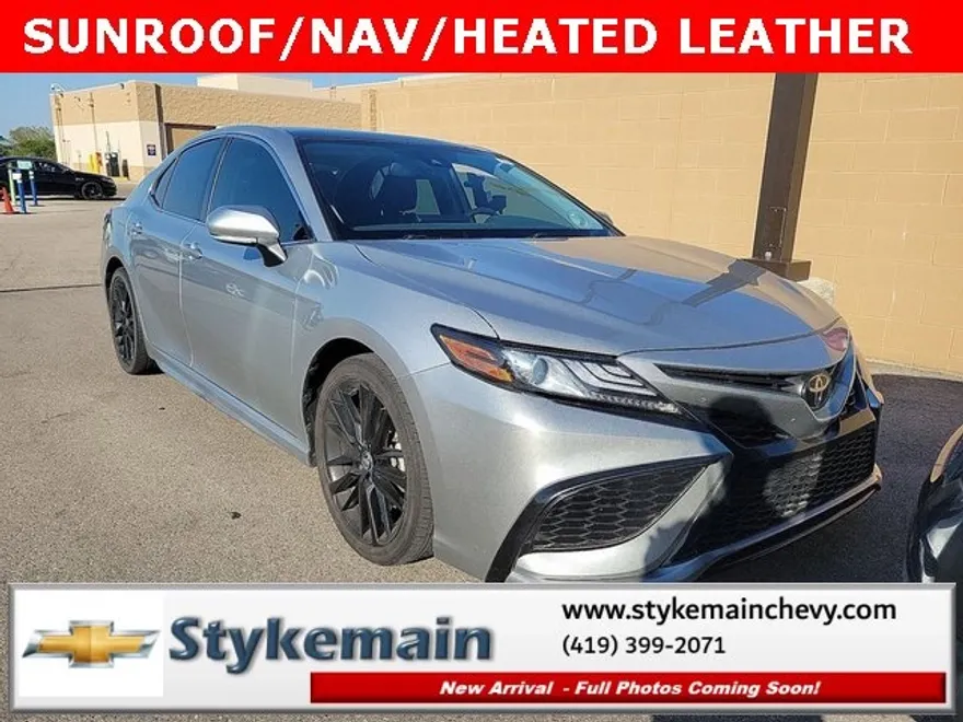 2022 Toyota Camry XSE photo 1