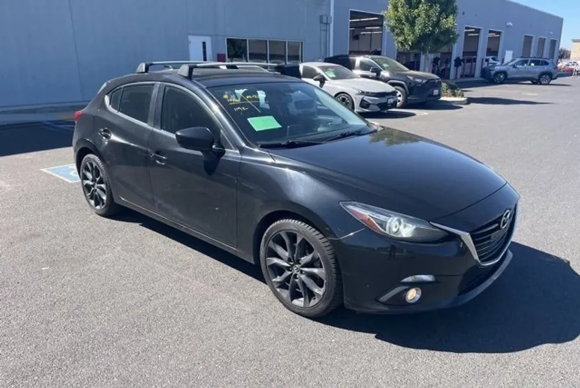 2014 Mazda Mazda3 s Grand Touring Hatchback photo 1