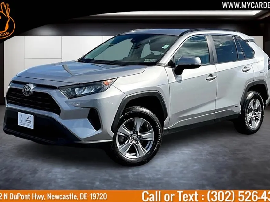 2022 Toyota RAV4 Hybrid LE photo 1