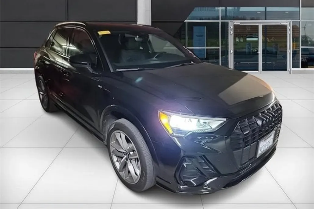 2022 Audi Q3 Premium S line photo 1