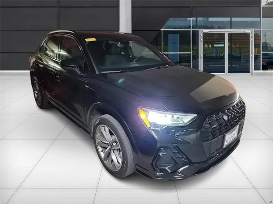 2022 Audi Q3 Premium S line photo 1