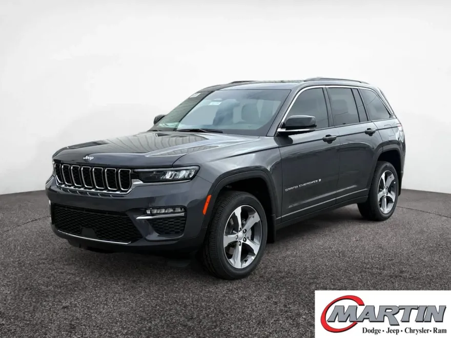 2025 Jeep Grand Cherokee Limited photo 1