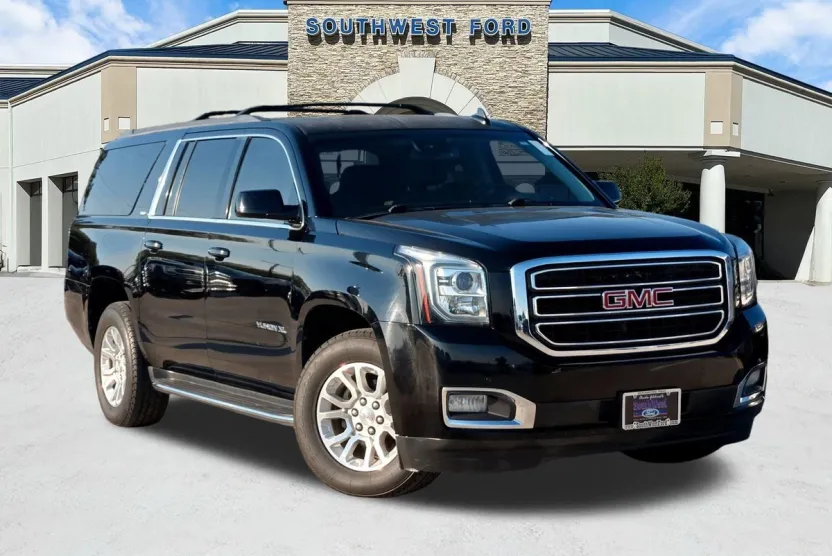 2017 Gmc Yukon XL SLT photo 1