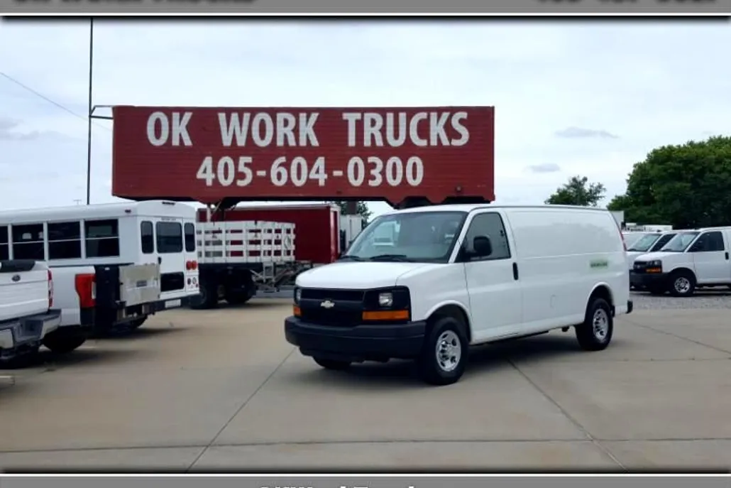 2012 Chevrolet Express 3500 Cargo photo 1