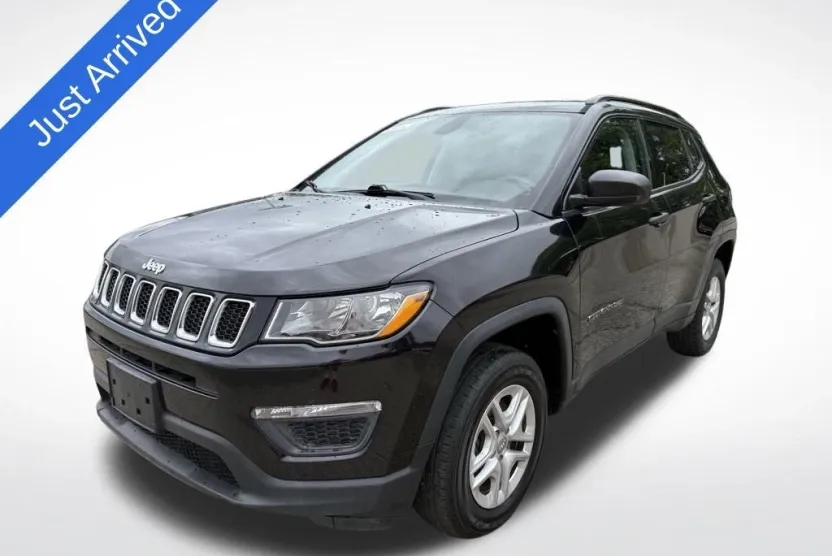 2018 Jeep Compass Sport photo 1