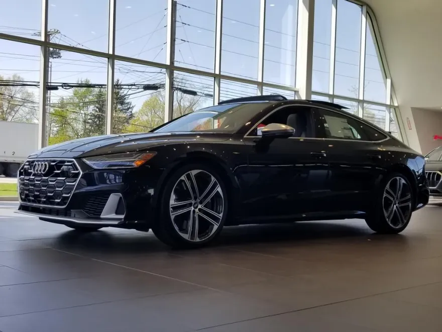 2025 Audi S7 Premium Plus photo 1