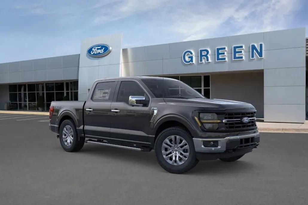 2025 Ford F-150 XLT photo 1