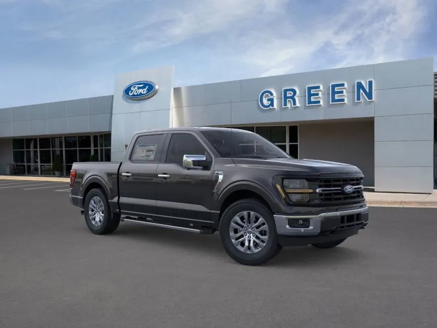2025 Ford F-150 XLT photo 1