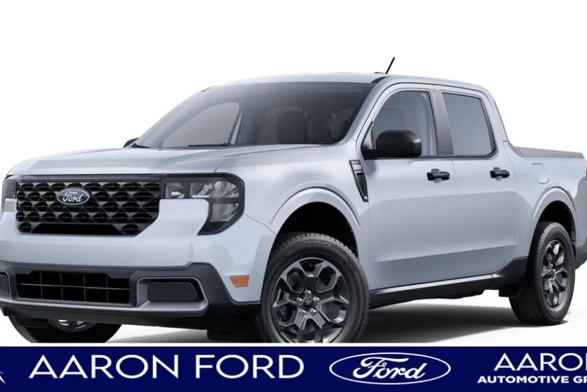 2025 Ford Maverick XLT photo 1
