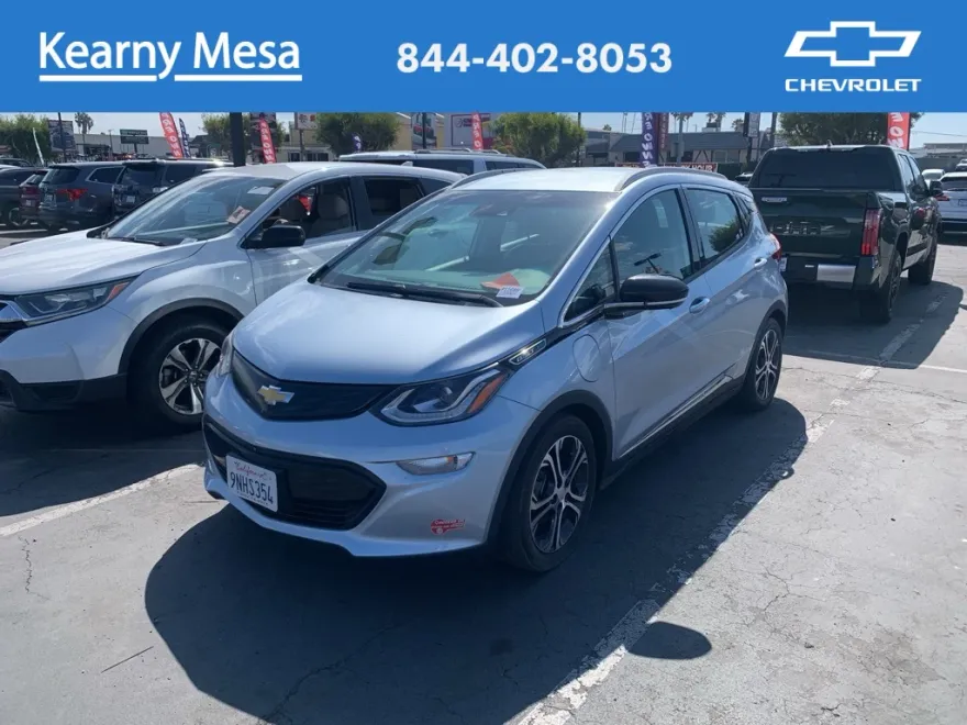 2018 Chevrolet Bolt EV Premier photo 1