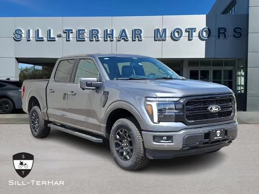 2025 Ford F-150 Lariat photo 1