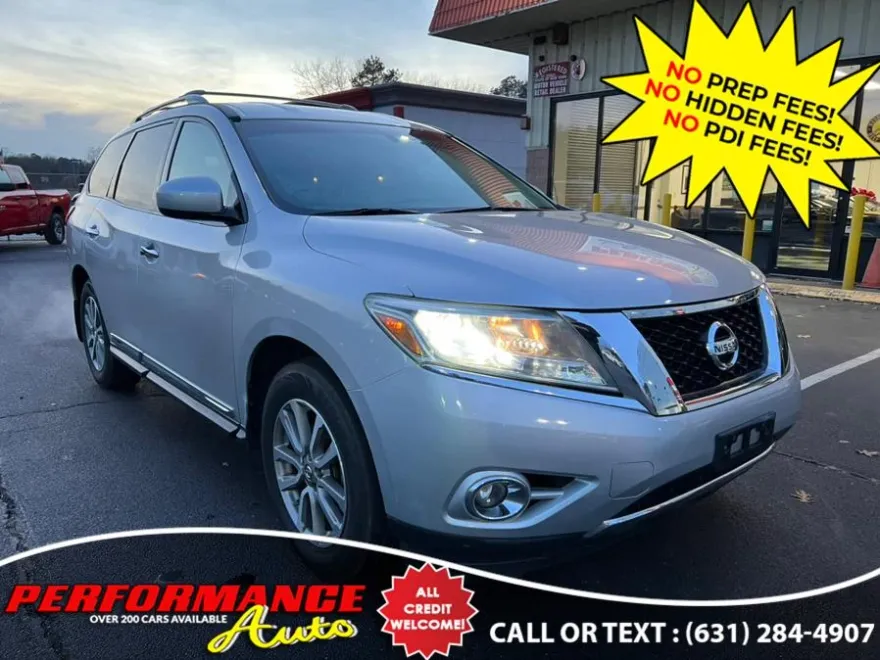2014 Nissan Pathfinder photo 1