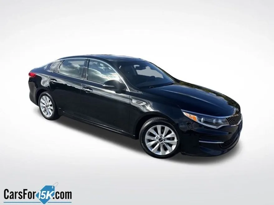 2016 Kia Optima EX photo 1