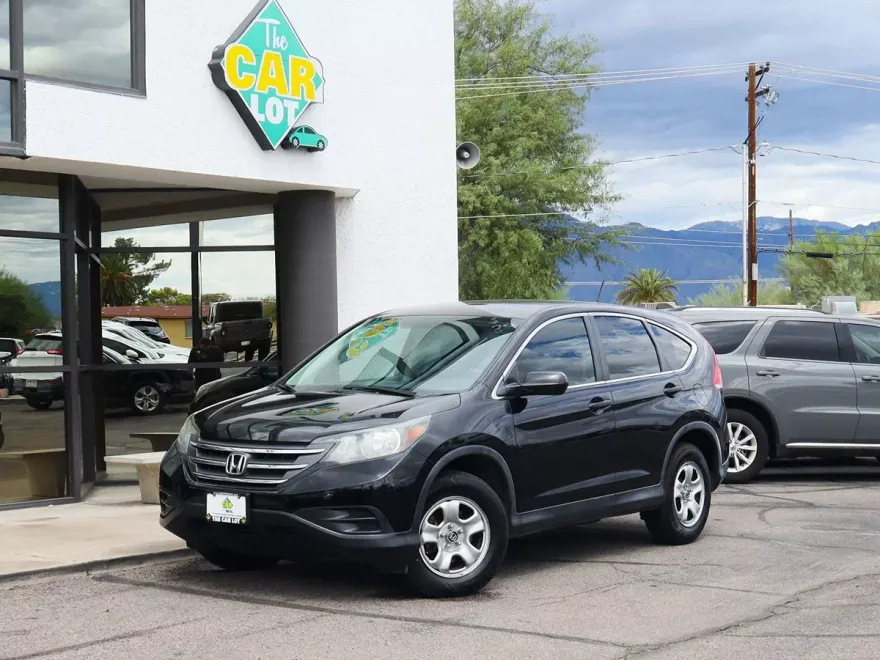 2013 Honda CR-V LX photo 1