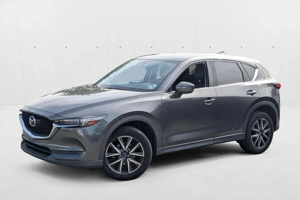 2017 Mazda CX-5 Grand Touring Select Sport photo 1