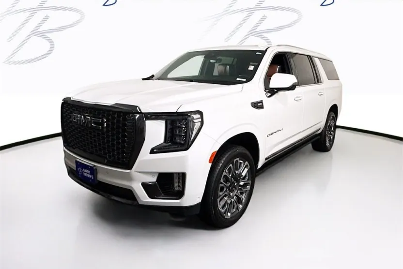 2023 Gmc Yukon XL Denali Ultimate photo 1