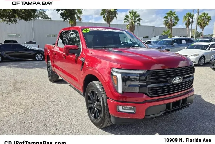 2024 Ford F-150 Platinum photo 1