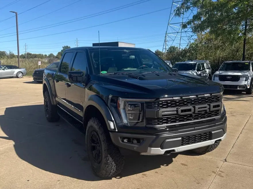 2023 Ford F-150 Raptor photo 1