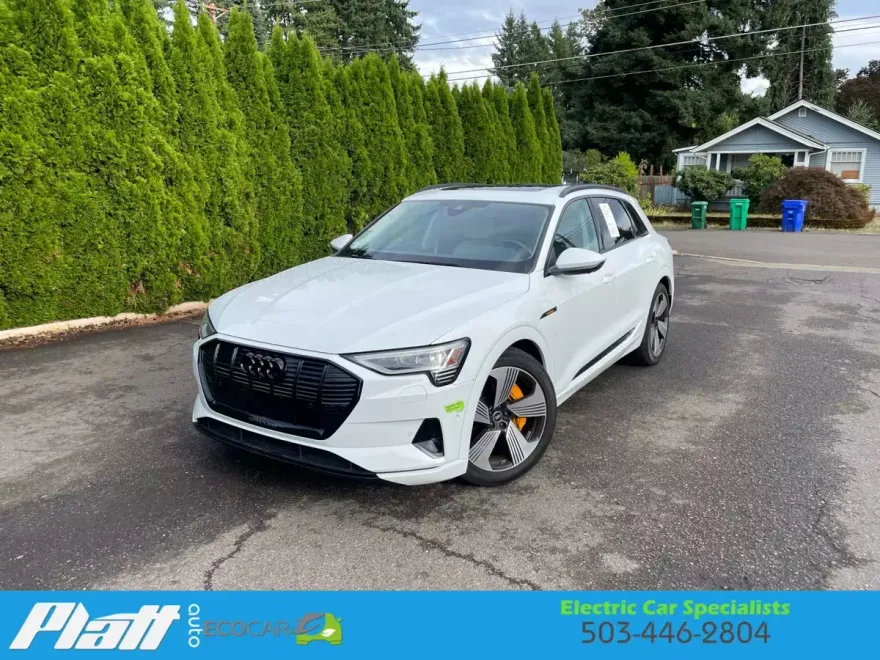 2023 Audi e-tron Premium Plus photo 1