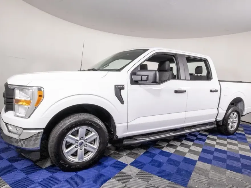 2021 Ford F-150 XL photo 1