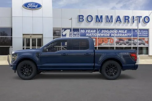 2025 Ford F-150 XLT photo 3