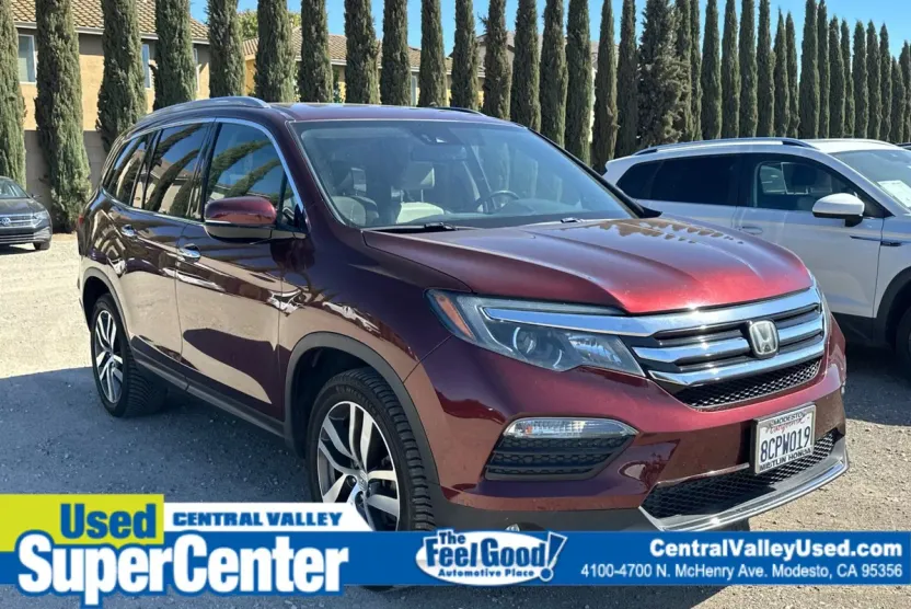 2018 Honda Pilot Elite photo 1
