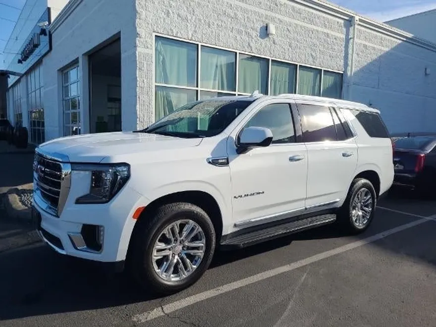 2022 Gmc Yukon SLT photo 1