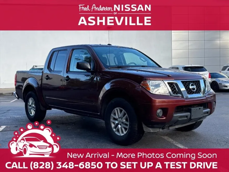 2017 Nissan Frontier SV photo 1