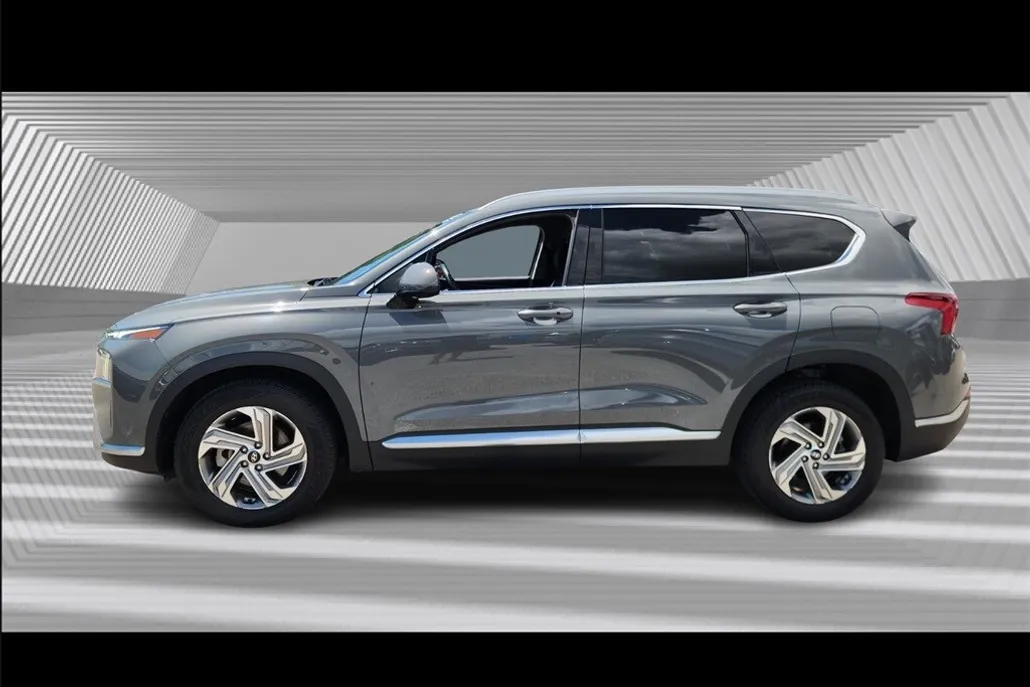 2021 Hyundai Santa Fe SEL photo 1