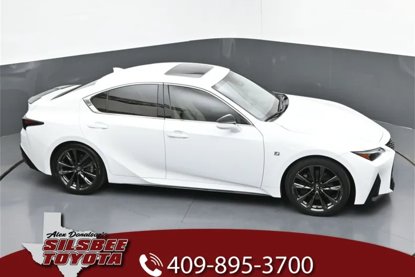 2021 Lexus IS 350 F SPORT photo 1