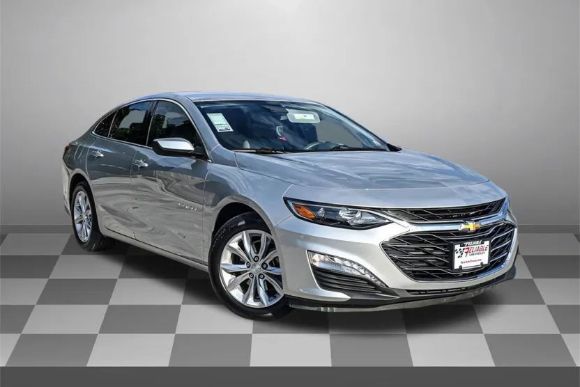 2019 Chevrolet Malibu 1LT photo 1