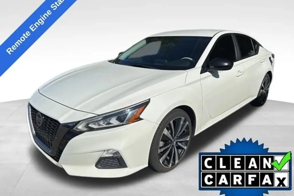 2019 Nissan Altima 2.5 SR photo 1
