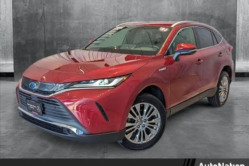 2021 Toyota Venza XLE photo 1