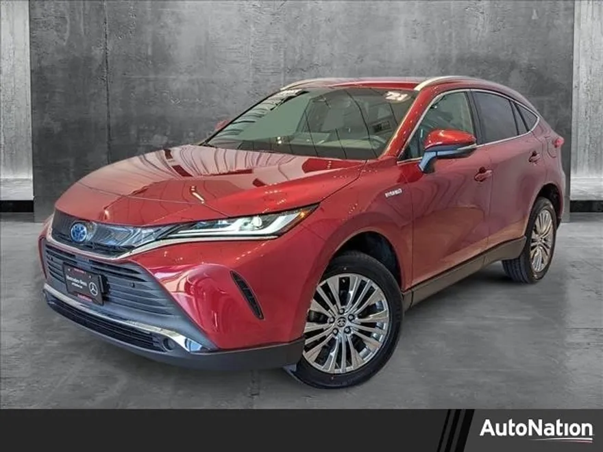 2021 Toyota Venza XLE photo 1