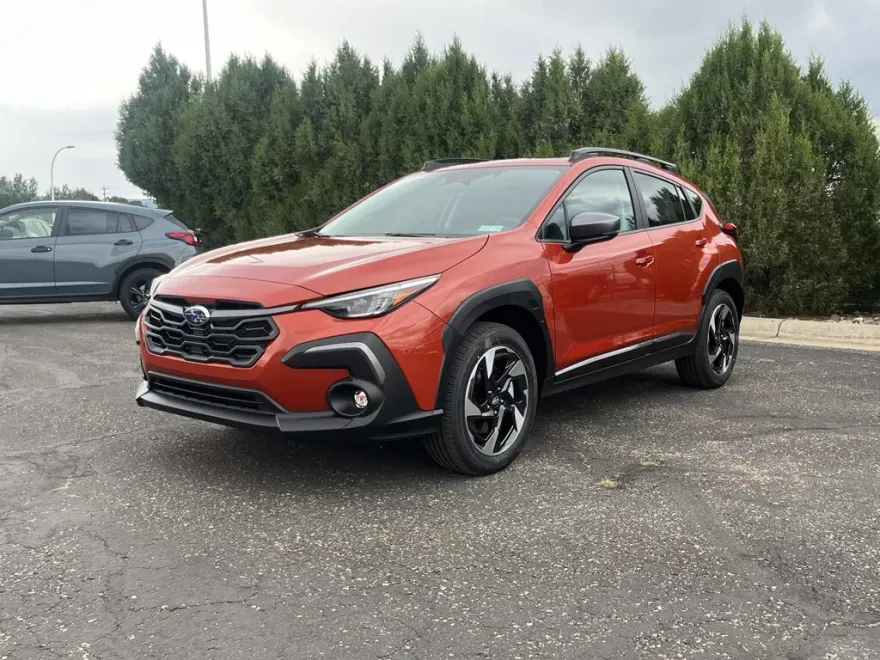 2025 Subaru Crosstrek Limited photo 1