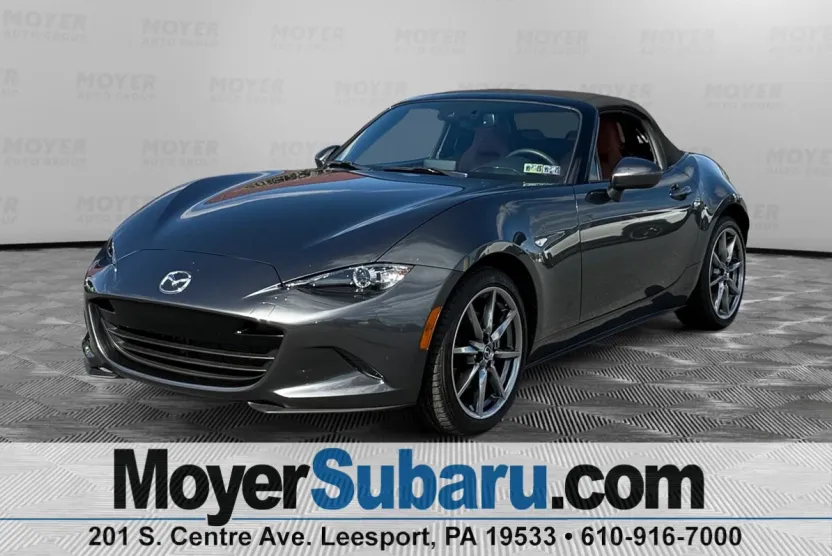 2022 Mazda MX-5 Miata Miata Grand Touring photo 1