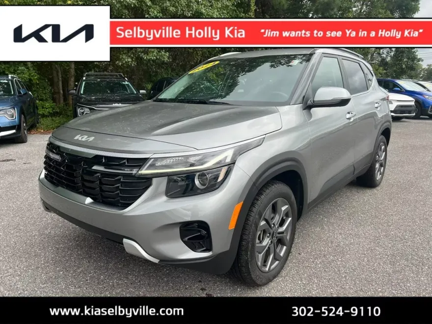 2024 Kia Seltos S photo 1
