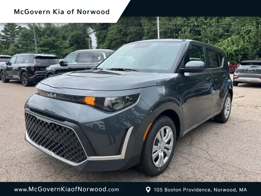 2025 Kia Soul LX photo 1